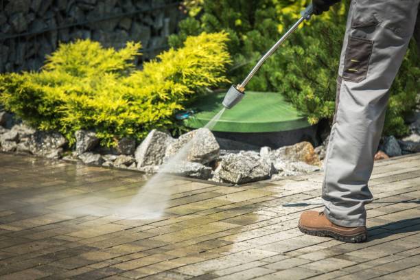 Best Pool Deck Cleaning  in Grove City, OH